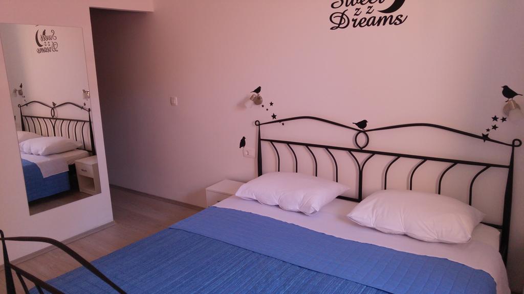 Apartment Perun Podstrana Exterior foto