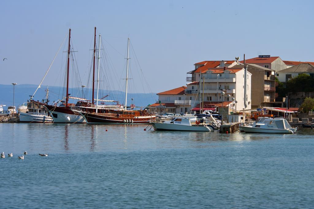 Apartment Perun Podstrana Exterior foto